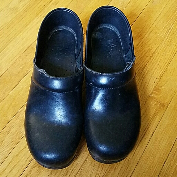 Dansko Professional Black Leather Shoes