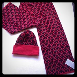 👄⛸⛷SALE! Michael Kors Red & Black Scarf & Hat Net