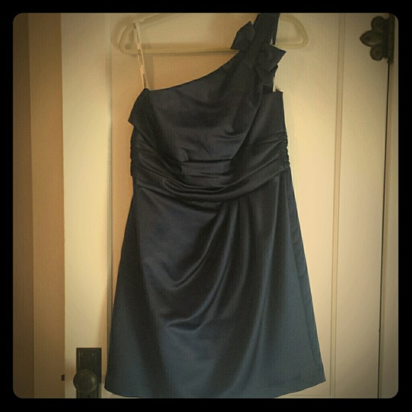 David's Bridal Bridesmaid dress - Picture 1 of 4