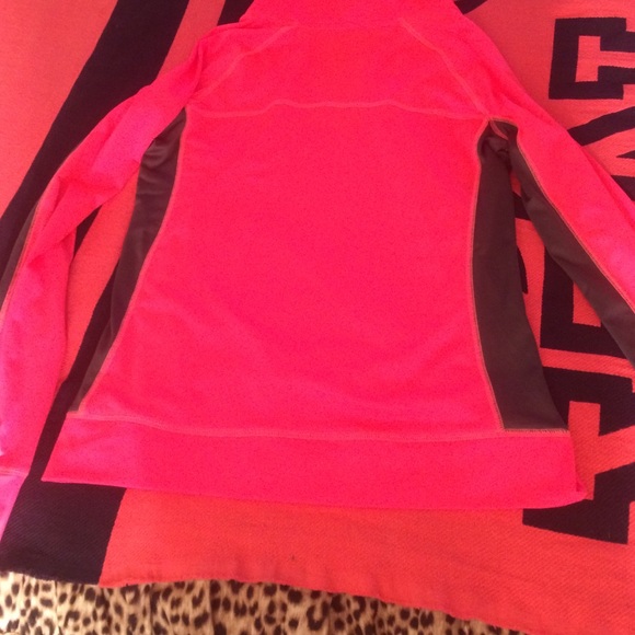 Victoria secret SOLD ON Ⓜ️ - Picture 4 of 4