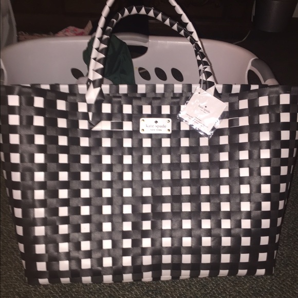 FALL COLLECTION KATE SPADE BAG! HASNT CAME OUT YET