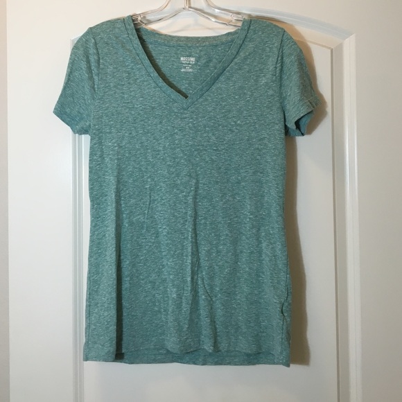 Basic Tee, soft green