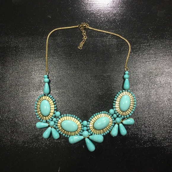 Turquoise stone and gold necklace - Picture 2 of 2