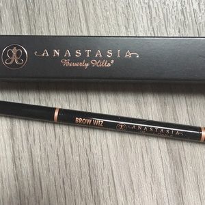 ANASTASIA BEVERLY HILLS BROW WHIZ