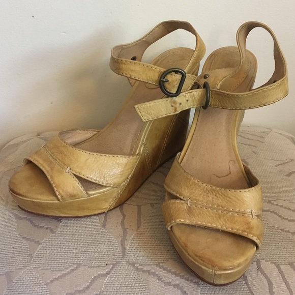 Frye Corinna Wedge Sandals, 8