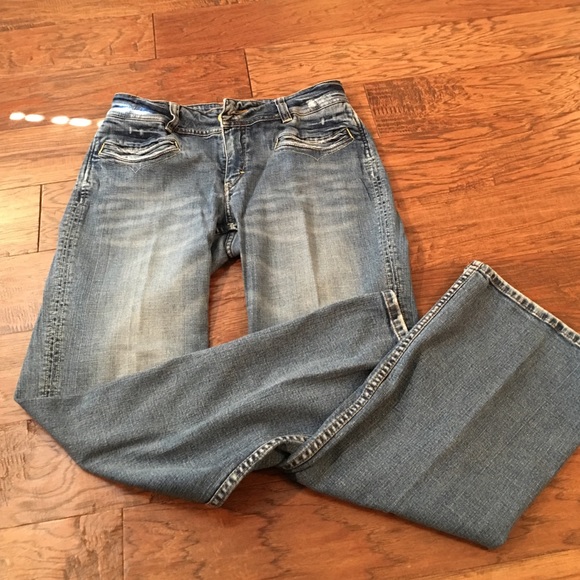 Christopher Blue ,12, upscale jeans classic - Picture 2 of 8