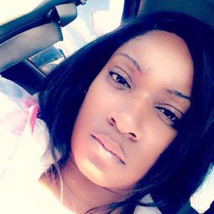 Meet your Posher, Latasha