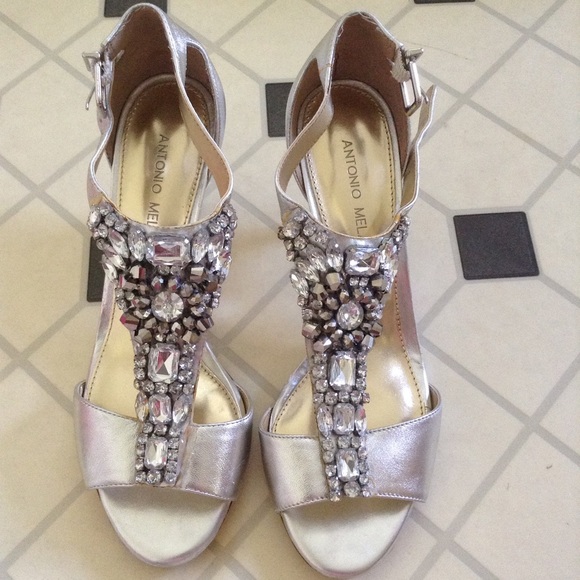 ANTONIO MELANI silver jewel heels