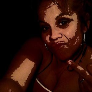 Meet your Posher, Joanie