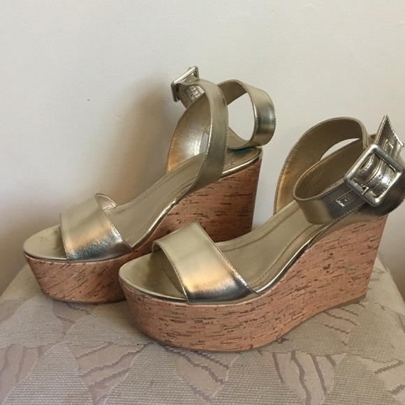BCBG Gold Wedge Sandals, 8