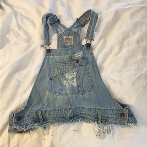 LF furst of a kind overall top