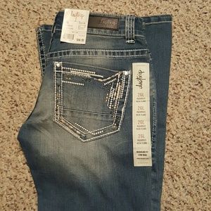 Daytrip Aquarius Kick Flare