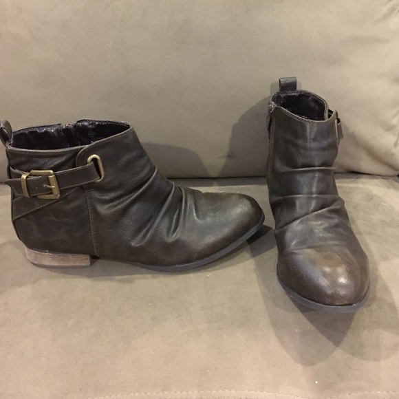 Brown Short Booties Perfect for Fall!