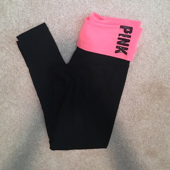 Victoria's Secret Pink Yogas