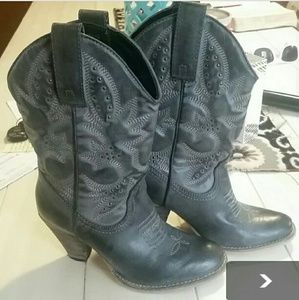 Gorgeous Two-Tone Grey Cowgirl Boots
