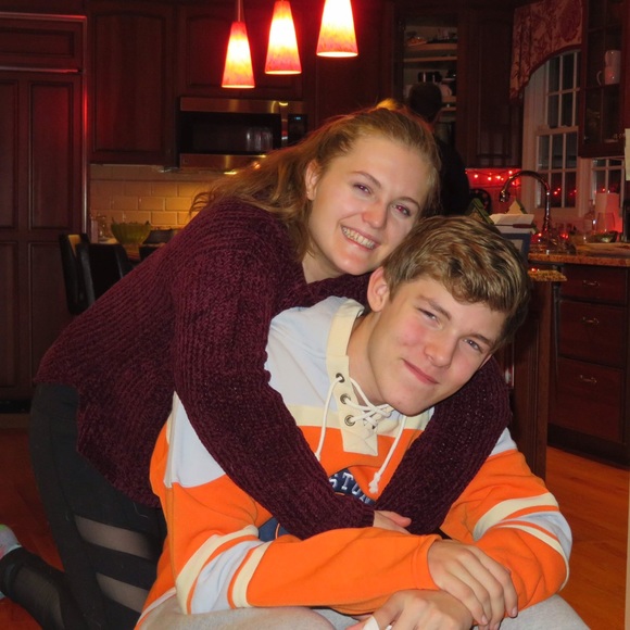 Meet your Posher, Megan - Picture 1 of 1