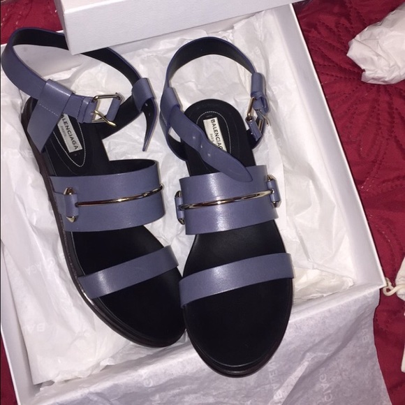 BALENCIAGA LEATHER PIERCED SANDALS - Picture 2 of 4
