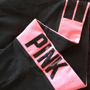 VS pink yoga pants