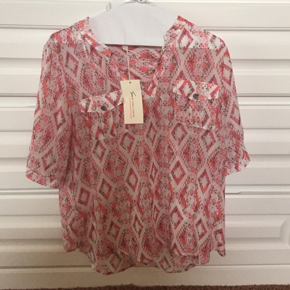 Shirt by Vince Camuto - Picture 1 of 3