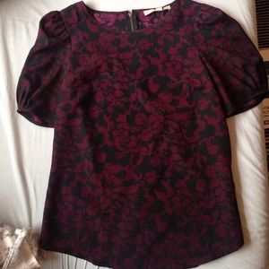 LOFT Puff sleeve floral violet top