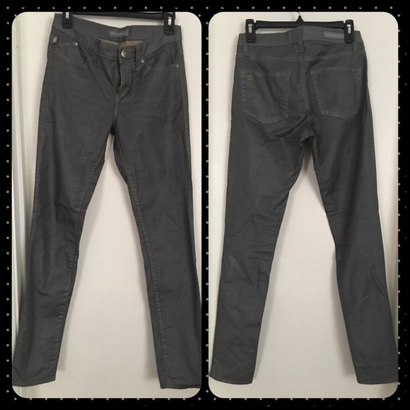 Rock & Republic Silver Shimmering Pants