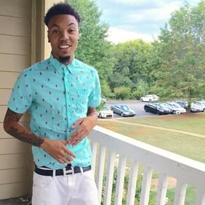 Meet your Posher, Deshun