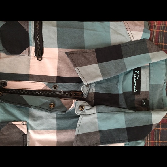 7 diamonds long sleeve button-down - Picture 2 of 3