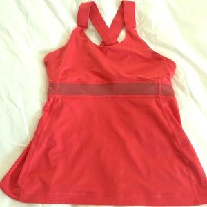 Lululemon coral tank fits 6-8