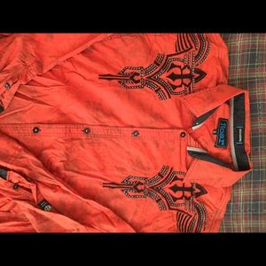 Long-sleeve Roar button-down
