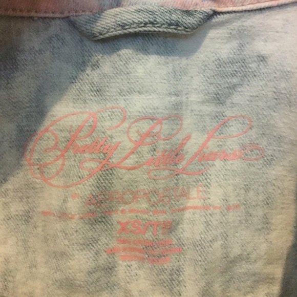 Jean jacket - Picture 2 of 4