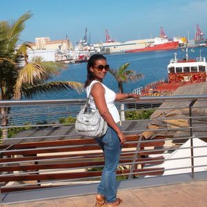 Meet your Posher, Samanta