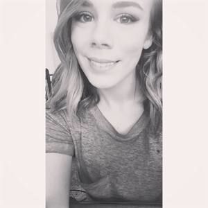 Meet your Posher, Kacie