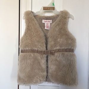 Tan Furry Vest for toddlers