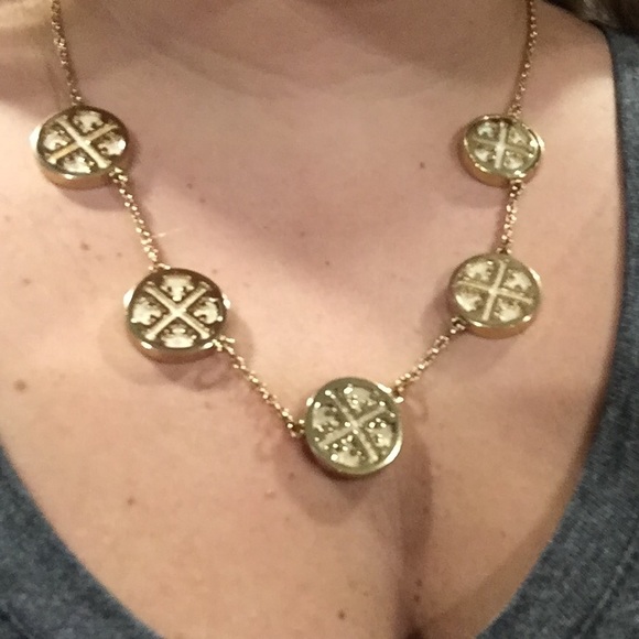 Statement Necklace - Picture 2 of 2