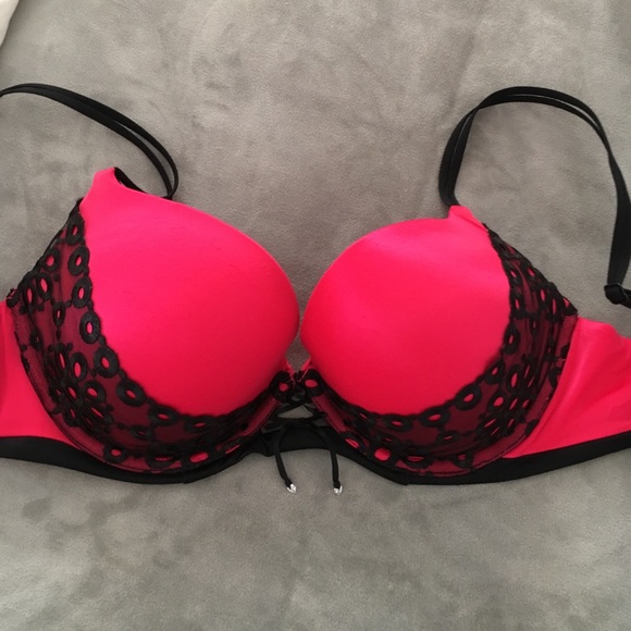 Victoria secret very sexy bra.