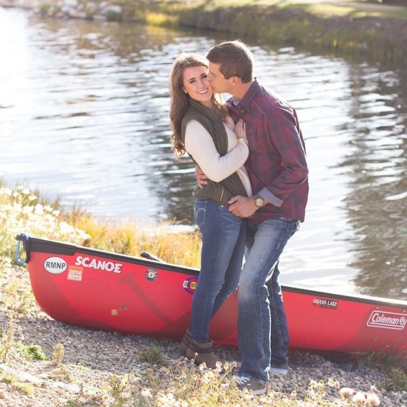 Meet Your Posher, Taylor - Picture 3 of 3