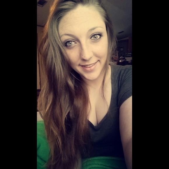 Meet your Posher, Tosha