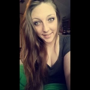 Meet your Posher, Tosha