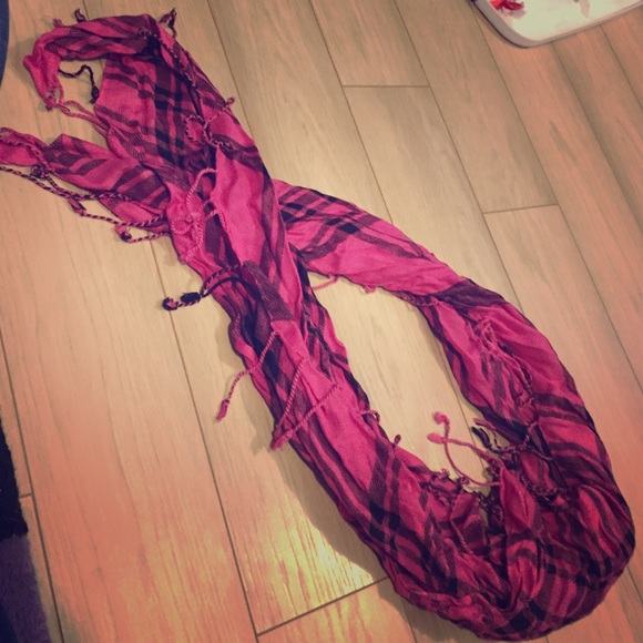 Pink and black scarf or wrap