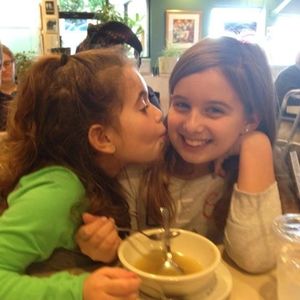 Meet your Posher, Lisa