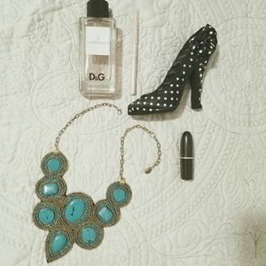 Turquoise & gold necklace