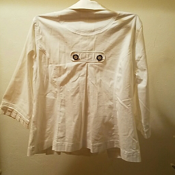 Ladies jacket - Picture 2 of 4