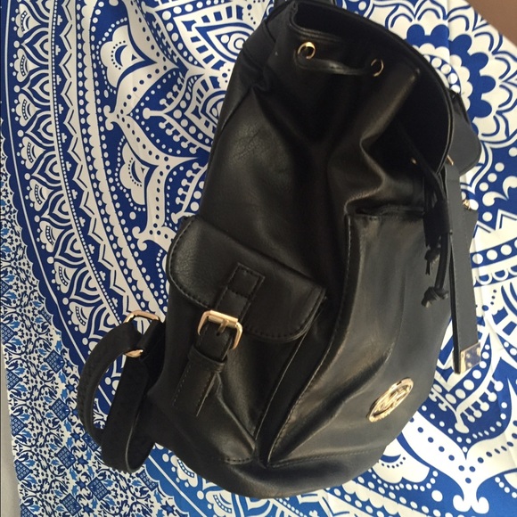 Backpack - Picture 3 of 3