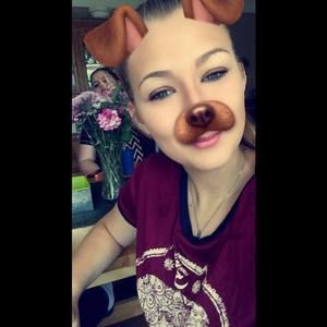 Meet your Posher, Krystal