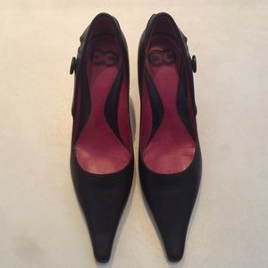 Escada pumps