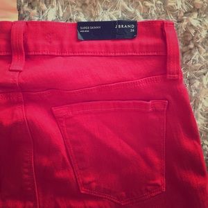 J Brand Super Skinny Mid Rise in Red