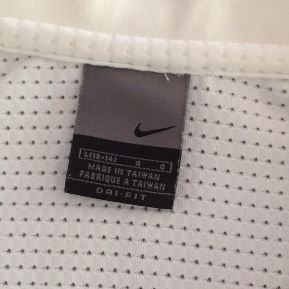 Nike Dri-fit Polo Shirt - Picture 3 of 3