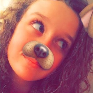 Meet your Posher, Evie