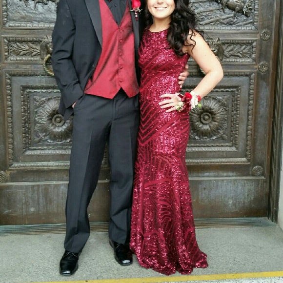 Formal dress for sale!