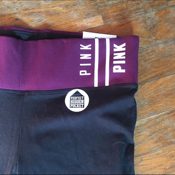 🚫SOLD ON MERCARI🚫Victoria's Secret PINK Yoga - Picture 1 of 4